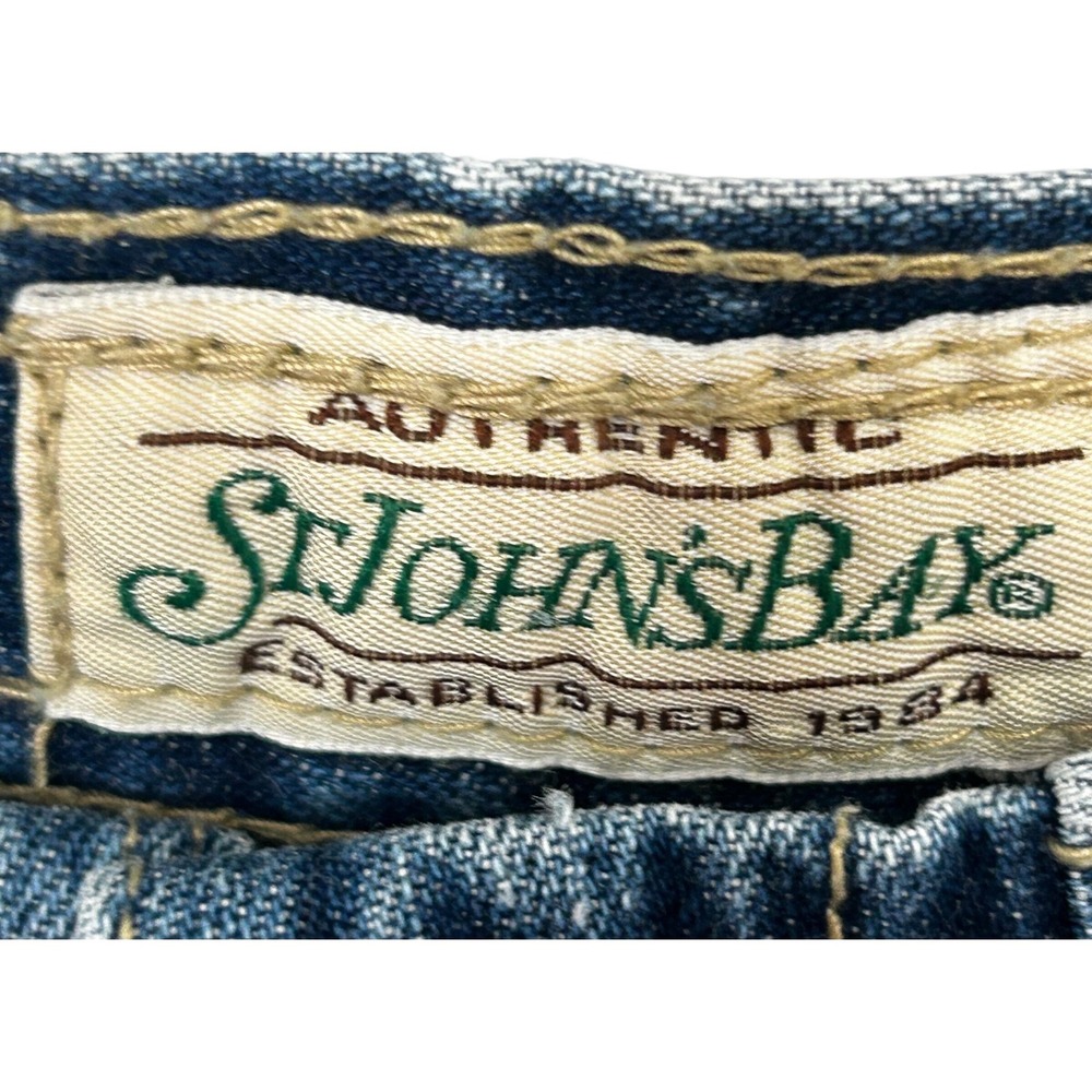 St. John's Bay Mom Jeans Blue Denim Slant Pockets Unique Waist Women's Size 12P - Picture 4 of 7